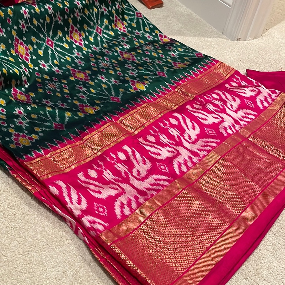 Ikkat silk saree with kanchi style border